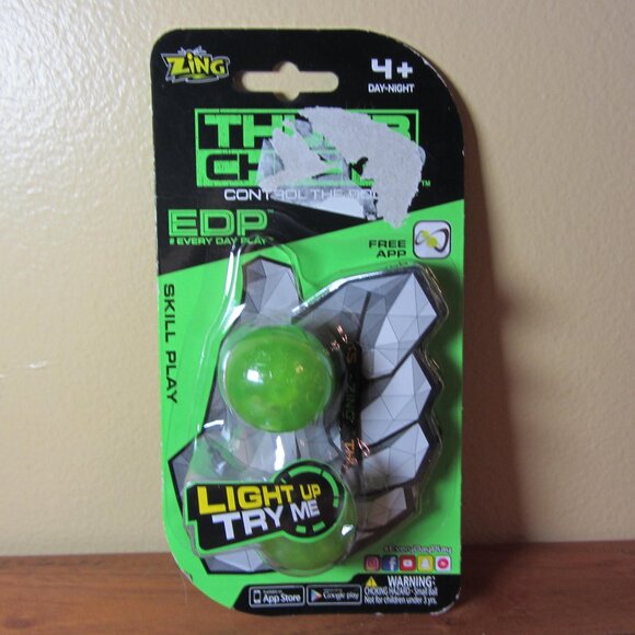 thumb chucks green NIP 2017 zing (W4888) - Picture 1 of 5